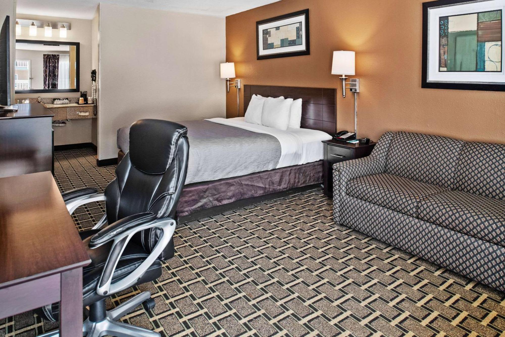 Quality Inn Кингсленд Экстерьер фото