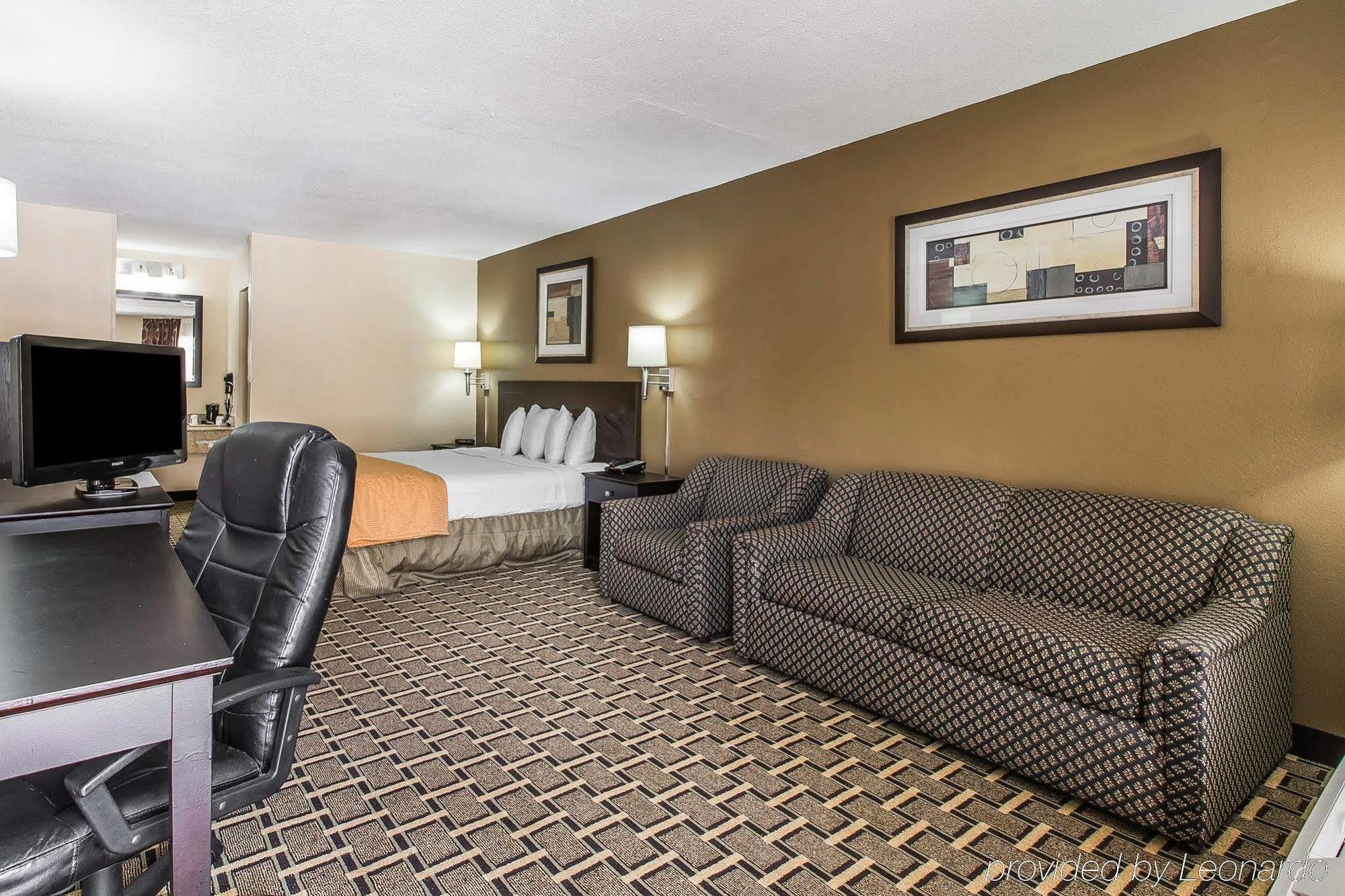 Quality Inn Кингсленд Экстерьер фото